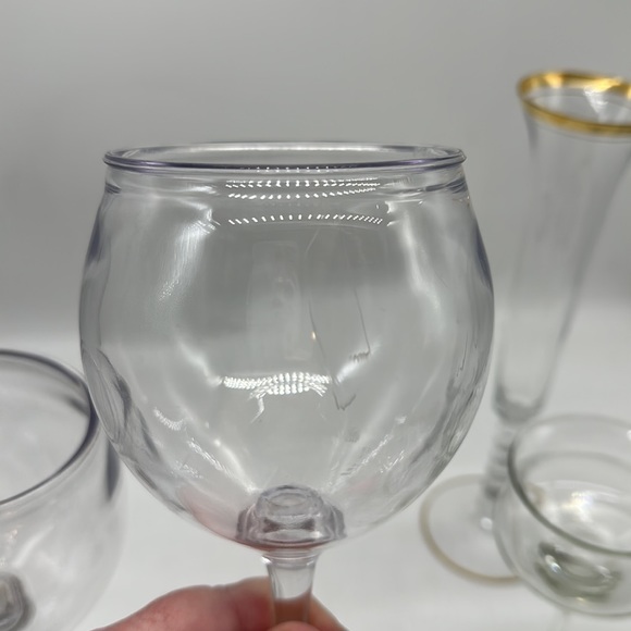 Beverage Drinking Glasses (Lot) Total 6–Mixed Barware Types - Picture 7 of 9